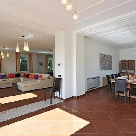 Apollo Villa Oliveto Lario